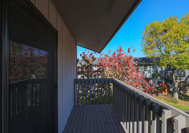 Photo 45 of Townhouse for sale at 826 Hughes Pl, Vernon Hills, IL 60061 | MLS# 12790453 | Listing updated on 2026-10-22