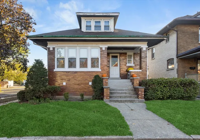 Photo 1 of Single family home for sale at 600 Circle Ave, Forest Park, IL 60130 | MLS# 12790500 | Listing updated on 2026-10-27