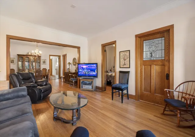 Photo 3 of Single family home for sale at 600 Circle Ave, Forest Park, IL 60130 | MLS# 12790500 | Listing updated on 2026-10-30