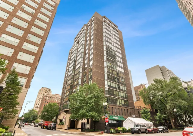 Condo for sale at 21 W Goethe St #6F, Chicago, IL 60610 | MLS# 12790505
