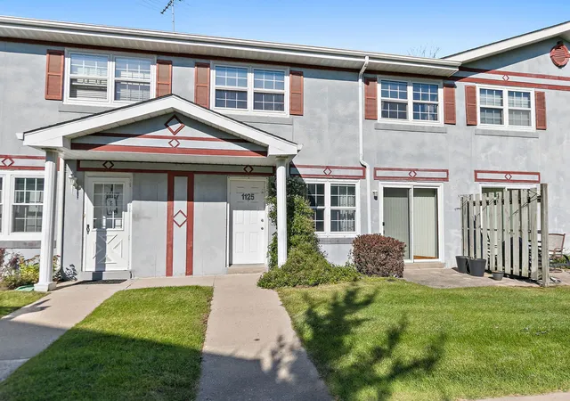 Photo 1 of Condo for sale at (Undisclosed), Woodstock, IL 60098 | MLS# 12790517 | Listing updated on 2026-10-22