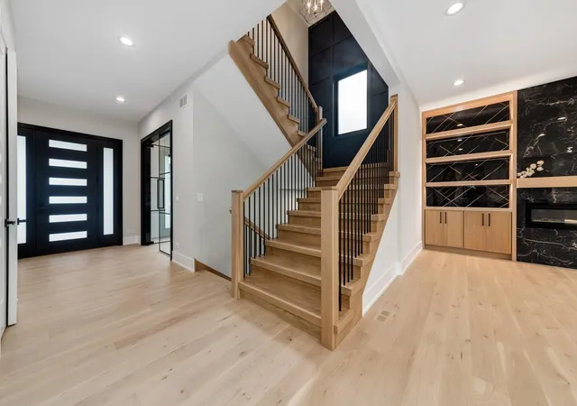 Photo 3 of Single family home for sale at 548 65th Street, Willowbrook, IL 60527 | MLS# 12790518 | Listing updated on 2026-10-23