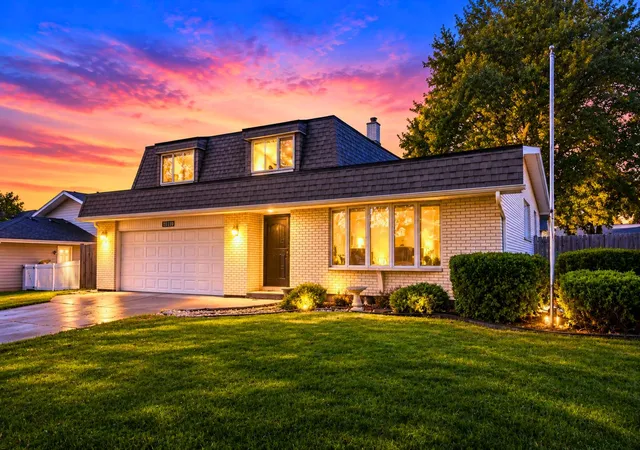 Single family home for sale at 907 Lark St, Peotone, IL 60468 | MLS# 12790520