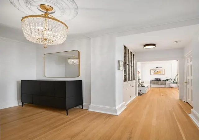 Photo 2 of Condo for sale at 1200 N Lake Shore Dr #405, Chicago, IL 60610 | MLS# 12790531 | Listing updated on 2026-10-23