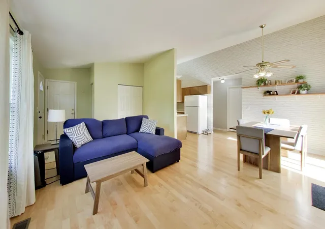 Photo 1 of Townhouse for sale at 1433 Oxford St, Carol Stream, IL 60188 | MLS# 12790534 | Listing updated on 2026-10-22