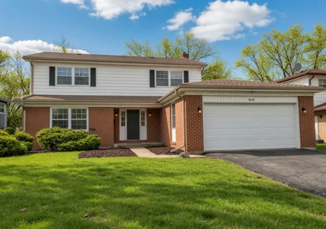 Single family home for sale at 18135 Cherrywood Ln, Homewood, IL 60430 | MLS# 12790551