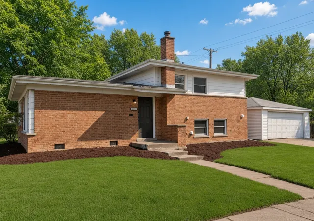 Single family home for sale at 172 Strieff Ave, Chicago Heights, IL 60411 | MLS# 12790562