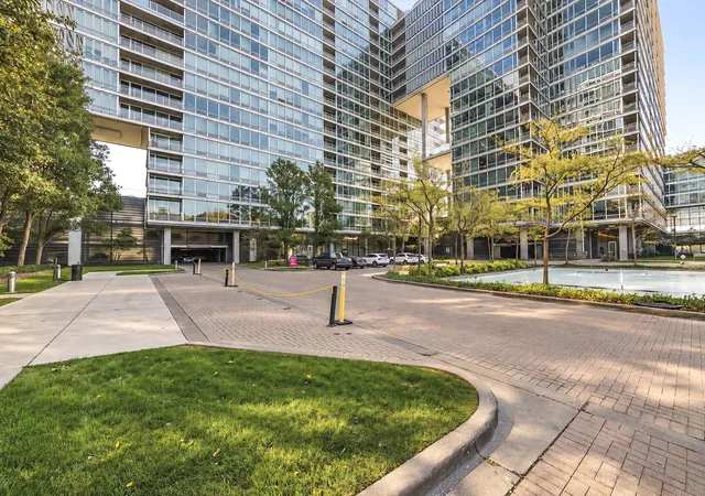 Photo 2 of Condo for sale at 9715 Woods Dr #1804, Skokie, IL 60077 | MLS# 12790564 | Listing updated on 2026-10-22