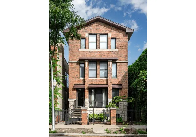 Single family home for sale at 1803 N Hoyne Ave, Chicago, IL 60647 | MLS# 12790586