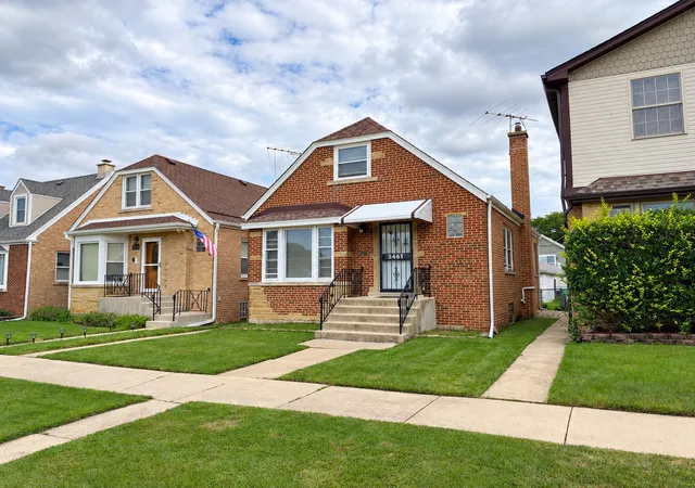 Photo 1 of Single family home for sale at 5461 N New England Ave, Chicago, IL 60656 | MLS# 12790604 | Listing updated on 2026-10-22