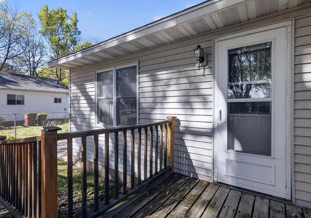 Photo 1 of Single family home for sale at 114 Winona Dr, Machesney Park, IL 61115 | MLS# 12790606 | Listing updated on 2026-10-23