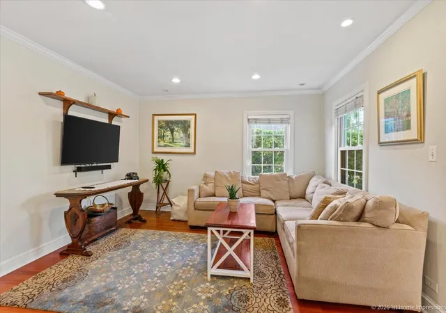 Photo 4 of Single family home for sale at 9440 S Clifton Park Ave, Evergreen Park, IL 60805 | MLS# 12790611 | Listing updated on 2026-10-28