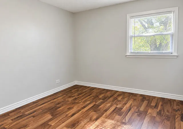 Photo 4 of Single family home for sale at 2217 W 156th Place, Markham, IL 60426 | MLS# 12790616 | Listing updated on 2026-10-22