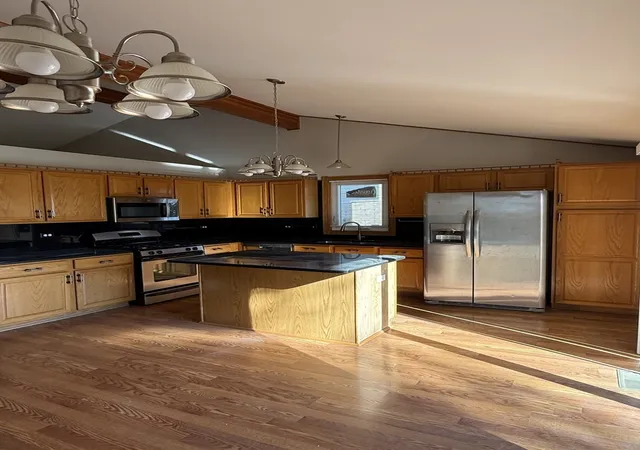 Photo 3 of Single family home for sale at 16513 Haven Ave, Orland Hills, IL 60487 | MLS# 12790617 | Listing updated on 2026-10-21