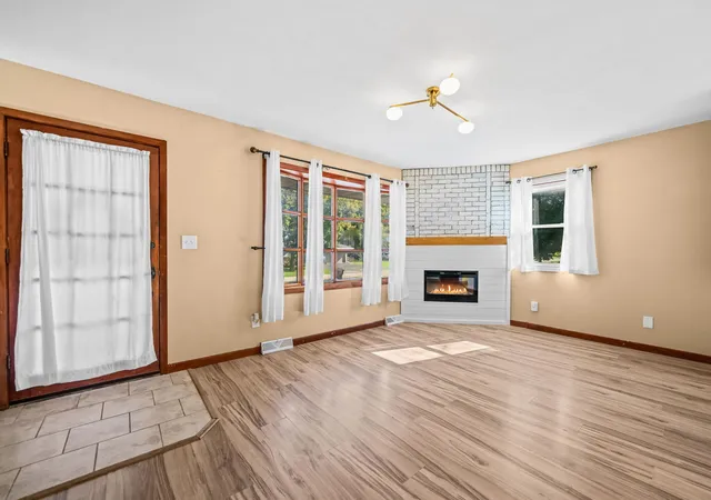 Photo 3 of Single family home for sale at 7380 N Oak Dr, Stillman Valley, IL 61084 | MLS# 12790623 | Listing updated on 2026-10-21