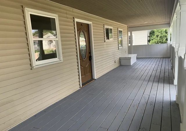 Photo 1 of Single family home for sale at 949 Harriet Ave, Aurora, IL 60505 | MLS# 12790651 | Listing updated on 2026-10-23
