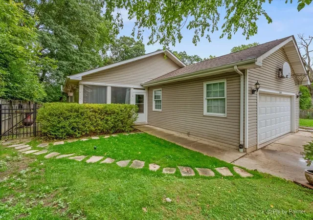Photo 2 of Single family home for sale at 34439 N Hickory Ln, Round Lake, IL 60073 | MLS# 12790673 | Listing updated on 2026-10-21