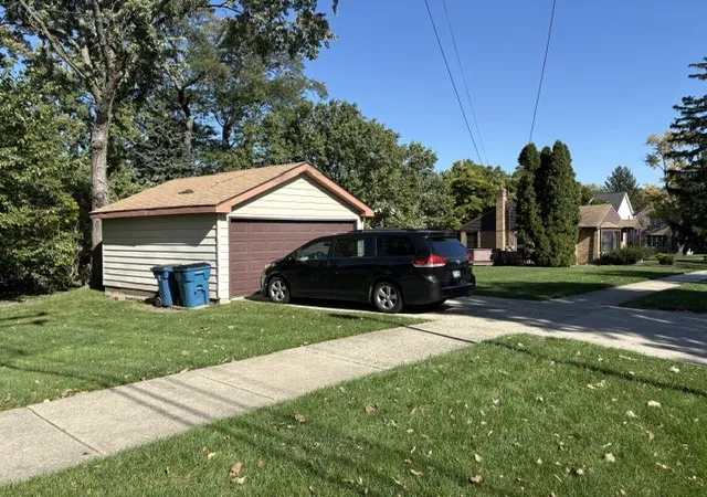 Photo 9 of Single family home for sale at 353 E 3rd Street, Elmhurst, IL 60126 | MLS# 12790704 | Listing updated on 2026-10-22