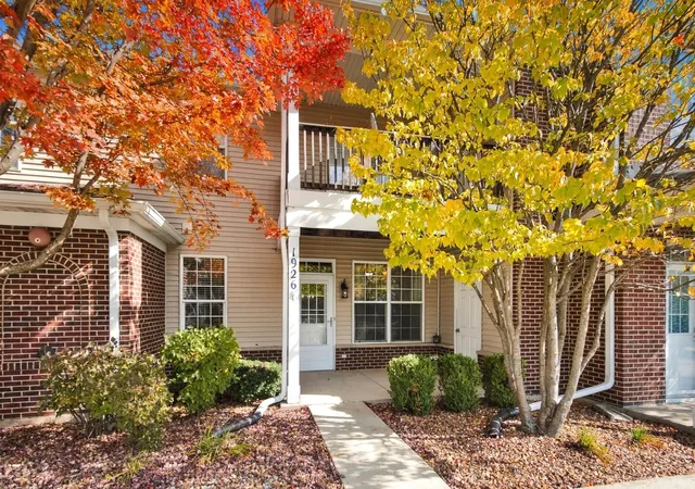 Photo 2 of Condo for sale at 1926 Parkside Dr #1926, Shorewood, IL 60404 | MLS# 12790708 | Listing updated on 2026-10-28