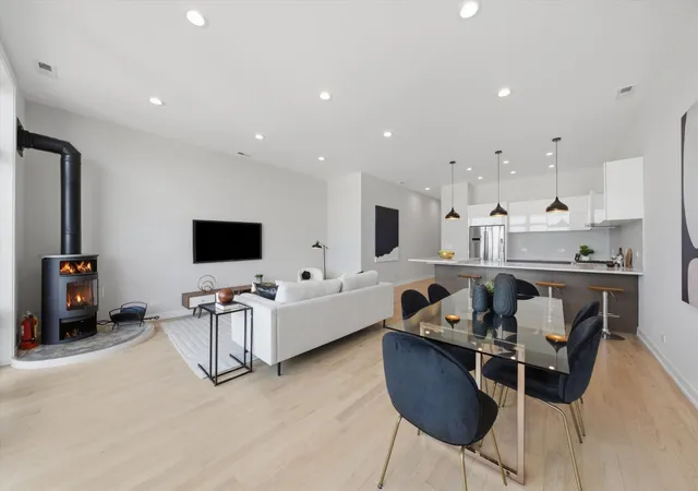 Photo 3 of Condo for sale at 934 N California Ave #4N, Chicago, IL 60622 | MLS# 12790712 | Listing updated on 2026-10-22