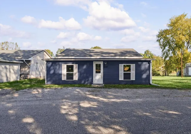 Single family home for sale at 610 E Livingston St, Monticello, IL 61856 | MLS# 12790722