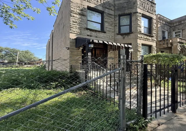 Photo 1 of Multi family home for sale at 528 E 46th Place, Chicago, IL 60653 | MLS# 12790731 | Listing updated on 2026-10-22