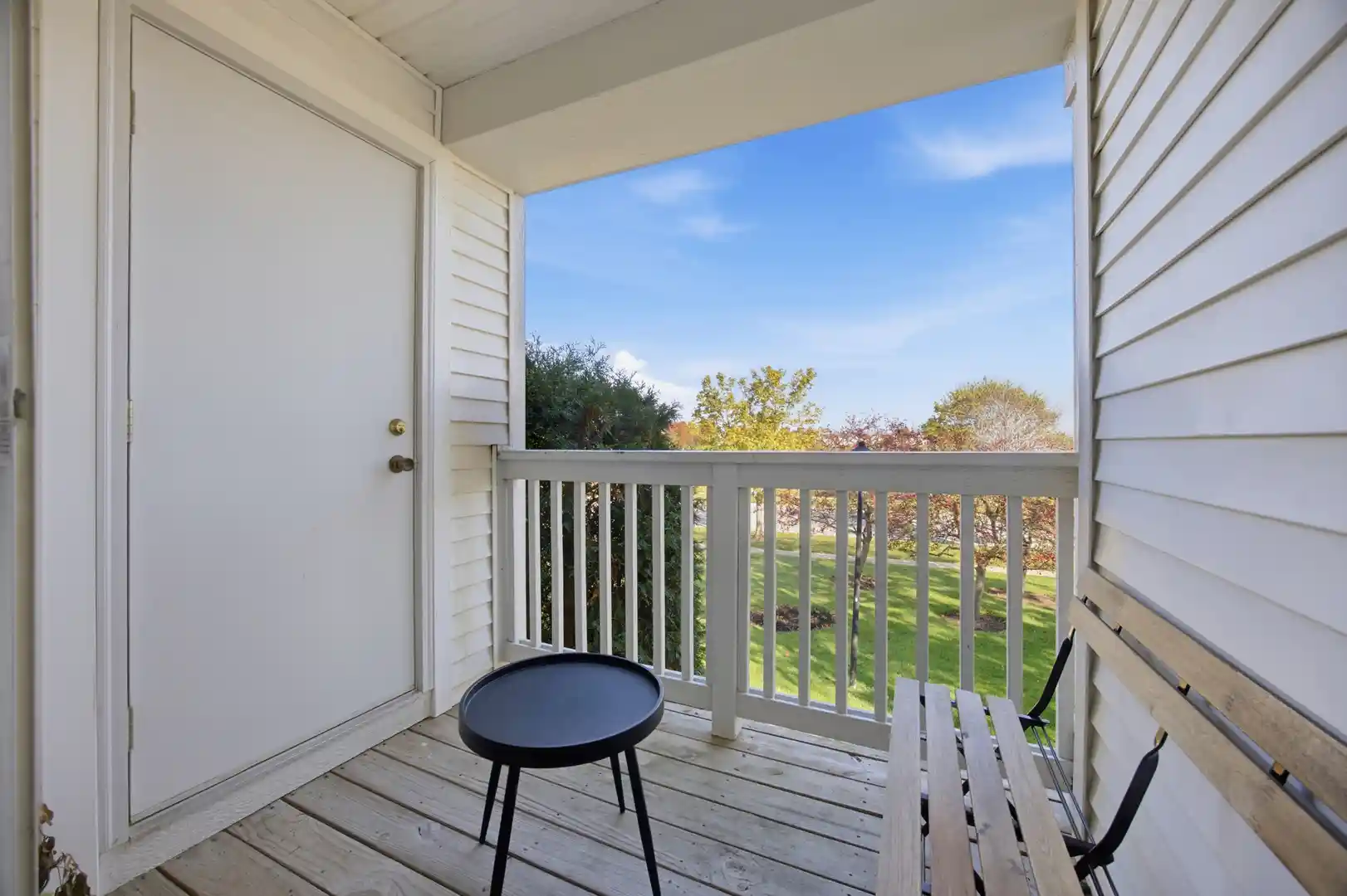 Listing Photo 17 - Condo for sale in 625 Silverstone Dr located at 625 Silverstone Dr, Carpentersville, IL 60110 - Unit #625