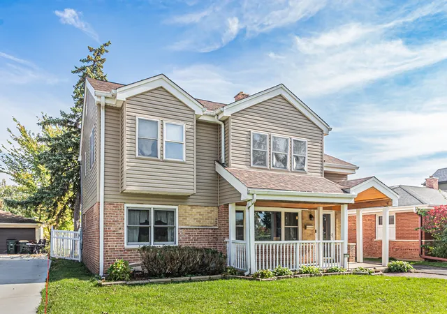 Photo 1 of Single family home for sale at 8307 N Washington St, Niles, IL 60714 | MLS# 12790746 | Listing updated on 2026-10-30