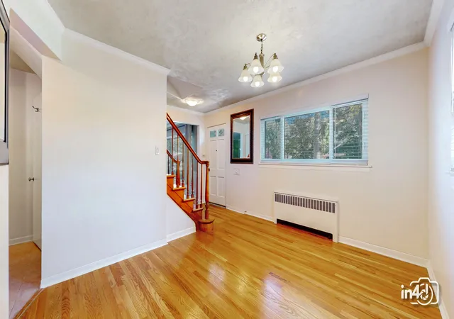Photo 4 of Single family home for sale at 204 S Home Ave, Park Ridge, IL 60068 | MLS# 12790748 | Listing updated on 2026-10-30