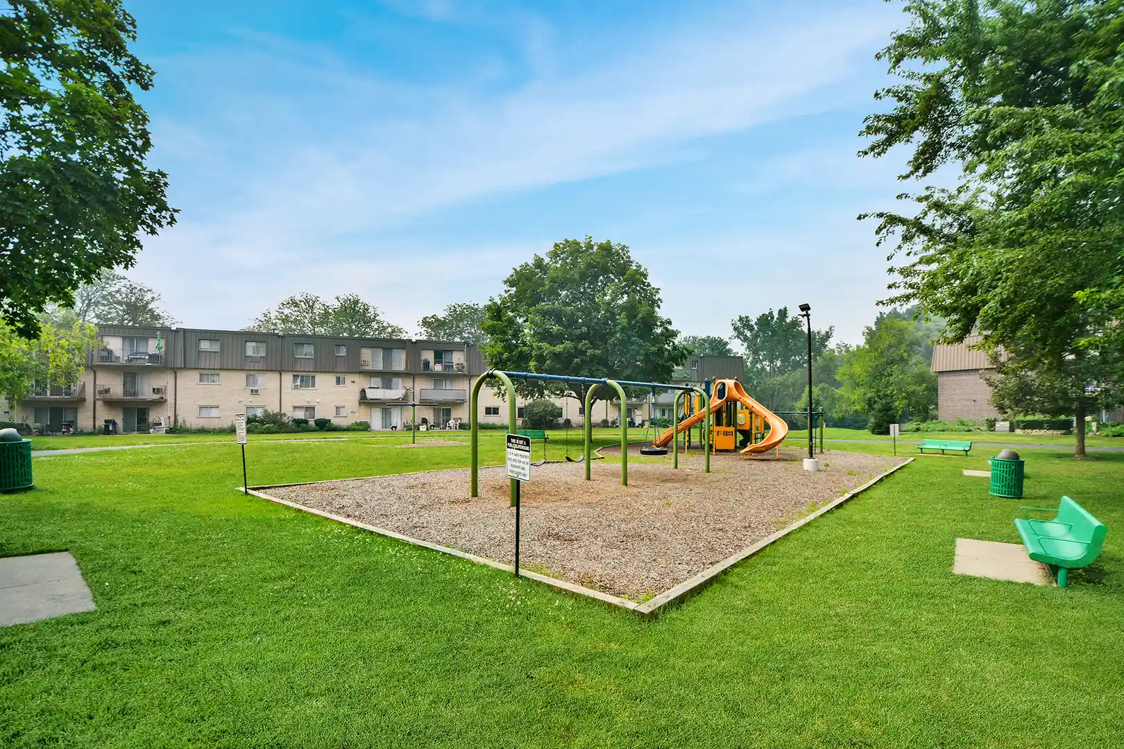 Listing Photo 24 - Condo for sale in 575 Fairway Vw Dr located at 575 Fairway Vw Dr, Wheeling, IL 60090 - Unit #3H
