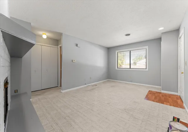 Listing Photo 5 - Condo for sale in building located at 1303 Brian Pl, Urbana, IL 61802 - Unit #8