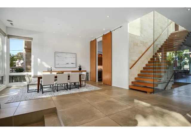 Photo 4 of Sale Pending at 1837 N Winchester Ave, Chicago, IL 60622 | MLS# 12790759 | Listing updated on 2026-10-30