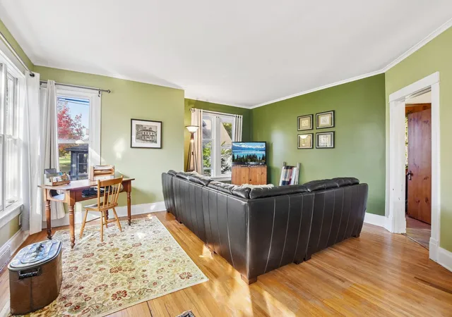 Photo 2 of Single family home for sale at 349 Vine St, Woodstock, IL 60098 | MLS# 12790775 | Listing updated on 2026-10-29
