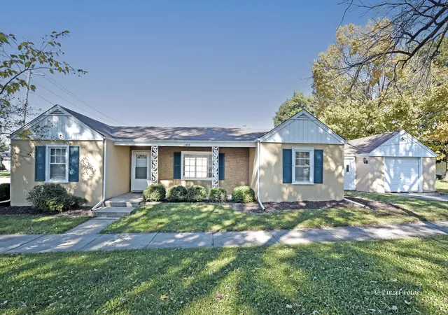 Photo 1 of Single family home for sale at 1168 Erie St, Elgin, IL 60123 | MLS# 12790788 | Listing updated on 2026-10-22