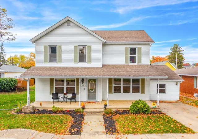 Photo 1 of Single family home for sale at 204 W Columbia St, Danvers, IL 61732 | MLS# 12790798 | Listing updated on 2026-10-29