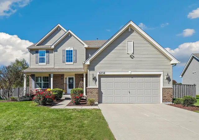 Photo 1 of Single family home for sale at 1232 Wildflower Cir, Shorewood, IL 60404 | MLS# 12790807 | Listing updated on 2026-10-22