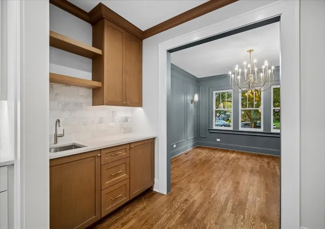Photo 4 of Single family home for sale at 706 Forest Ave, Evanston, IL 60202 | MLS# 12790824 | Listing updated on 2026-10-31