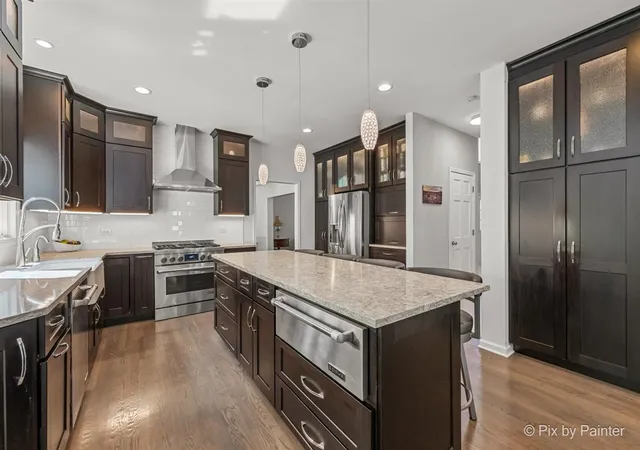 Photo 2 of Single family home for sale at 1317 Darien Clb Dr, Darien, IL 60561 | MLS# 12790882 | Listing updated on 2026-10-21