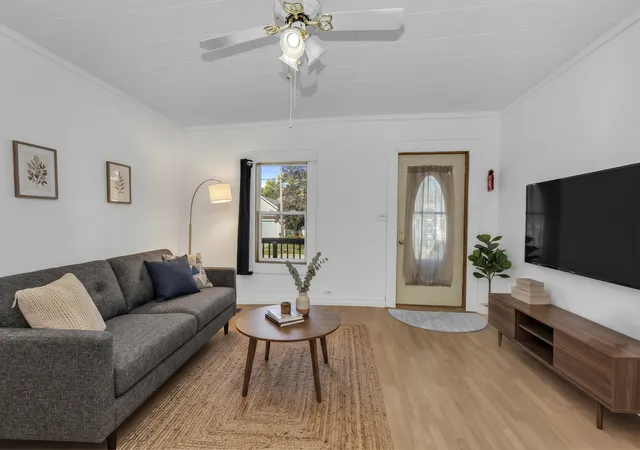 Photo 4 of Single family home for sale at 513 W Superior St, Ottawa, IL 61350 | MLS# 12790885 | Listing updated on 2026-10-29