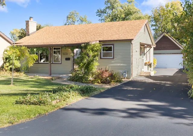 Single family home for sale at 17353 65th Avenue, Tinley Park, IL 60477 | MLS# 12790889