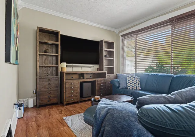 Photo 3 of Single family home for sale at 1106 W Taylor St, Bloomington, IL 61701 | MLS# 12790914 | Listing updated on 2026-10-27