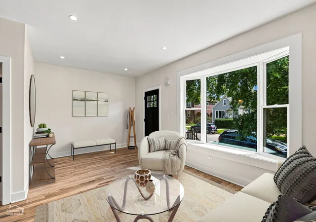 Photo 3 of Single family home for sale at 5722 W Grover St, Chicago, IL 60630 | MLS# 12790951 | Listing updated on 2026-10-21
