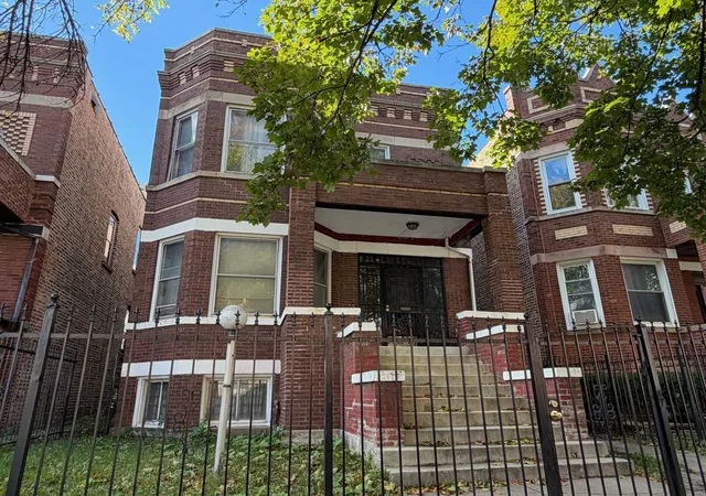 Photo 1 of Multi family home for sale at 916 N Lavergne Ave, Chicago, IL 60651 | MLS# 12790958 | Listing updated on 2026-10-25