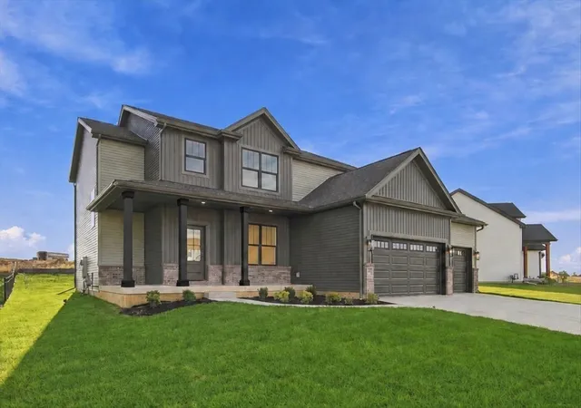 Photo 1 of Single family home for sale at 1003 Mount Carmel Rd, Bloomington, IL 61705 | MLS# 12790969 | Listing updated on 2026-10-23