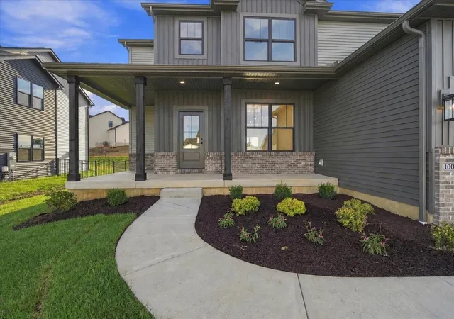 Photo 2 of Single family home for sale at 1003 Mount Carmel Rd, Bloomington, IL 61705 | MLS# 12790969 | Listing updated on 2026-10-23