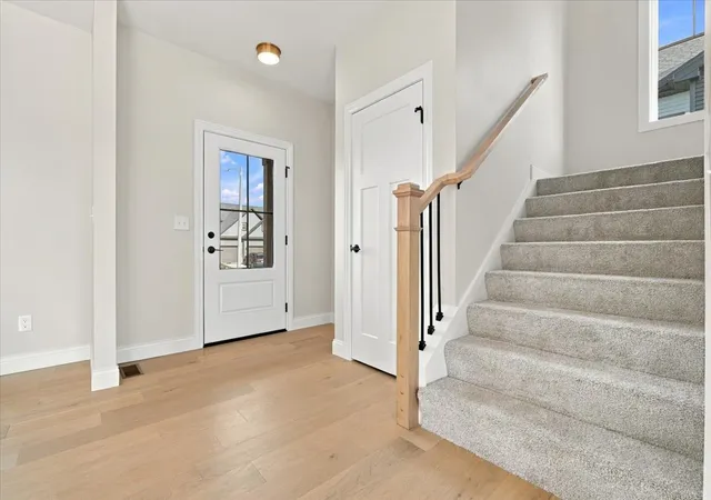 Photo 3 of Single family home for sale at 1003 Mount Carmel Rd, Bloomington, IL 61705 | MLS# 12790969 | Listing updated on 2026-10-23
