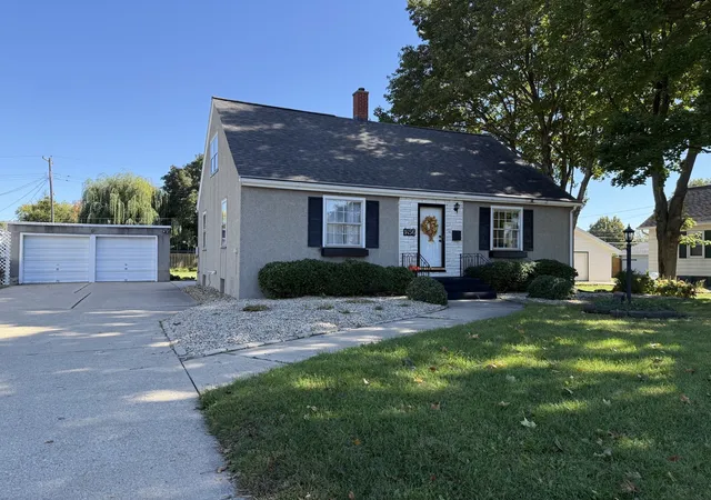 Single family home for sale at 1456 Chartres St, LaSalle, IL 61301 | MLS# 12790975