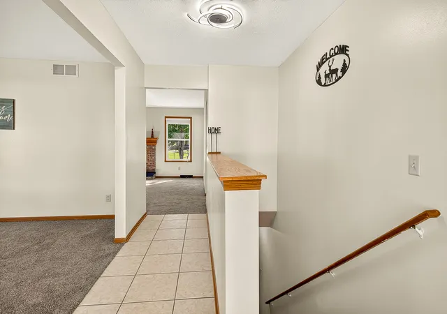 Photo 4 of Single family home for sale at 136 Harvest Glenn Dr, Davis Junction, IL 61020 | MLS# 12790979 | Listing updated on 2026-10-27