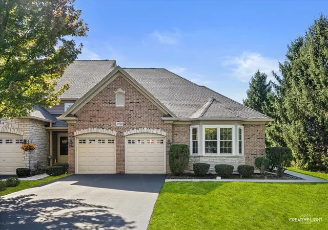 Townhouse for sale at 1938 Turtle Crk Ct #1938, Aurora, IL 60503 | MLS# 12791004