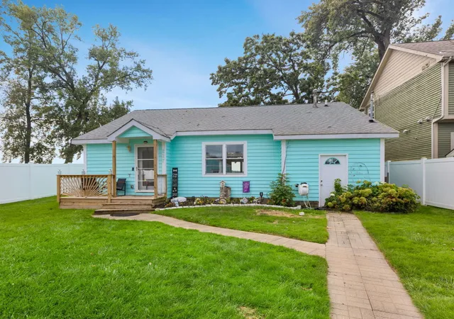 Single family home for sale at 827 W NE Shore Dr, McHenry, IL 60051 | MLS# 12791007